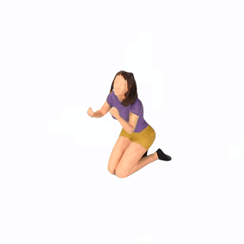 Girl kneeling model for 1-64 scale diorama