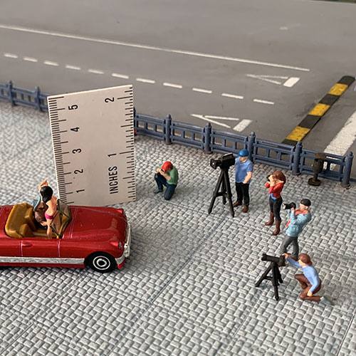 1-64-diorama-cameraman-set