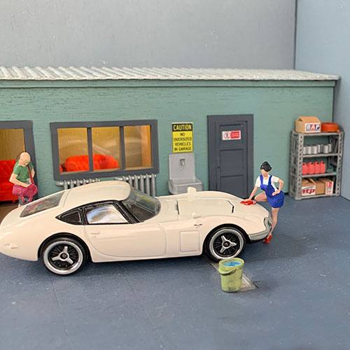 s-scale-car-washing-diorama