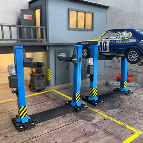1-43 garage diorama 2-post car lift for HotWheels car
