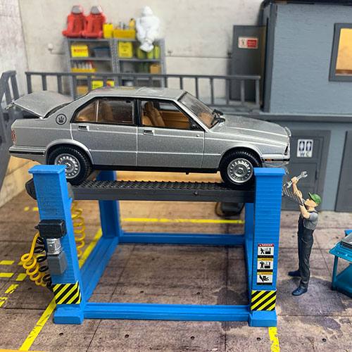 1-43 garage diorama 4 post car lift