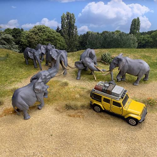 1-64 diorama elephant set