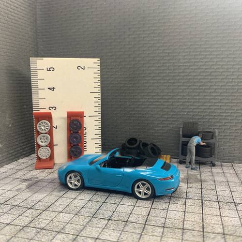 1-87 car service garage diorama promotional rims for your diorama