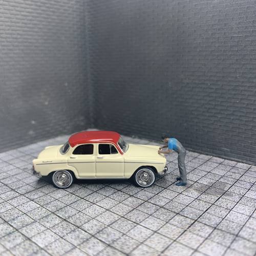 1-87 cars garage service diorama working mechanic figure for your diorama