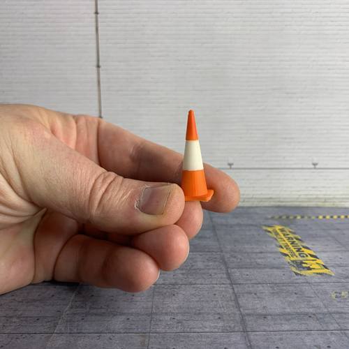 CB Models 1/50 Scale Traffic Cones - Unpainted, Assorted Colors, For Diorama & Scenery (UK Made)
