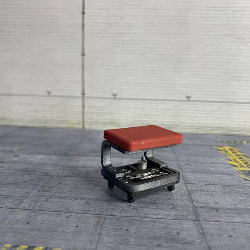 1-18 Scale Relaxation Garage Creeper Chair