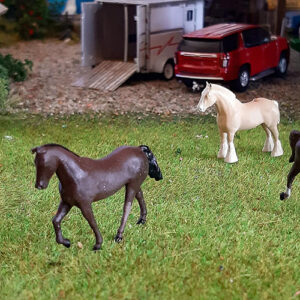 horses for diorama mustang