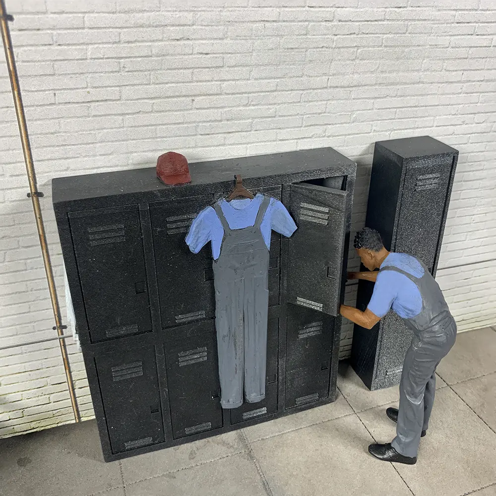G scale garage lockers 1-24 scale